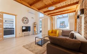 Cosy Flat With Balcony